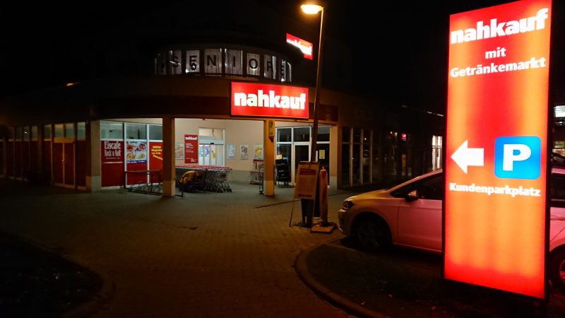 Trotz Verbot: „nahkauf“-Supermarkt in Halle-Neustadt will Heiligabend