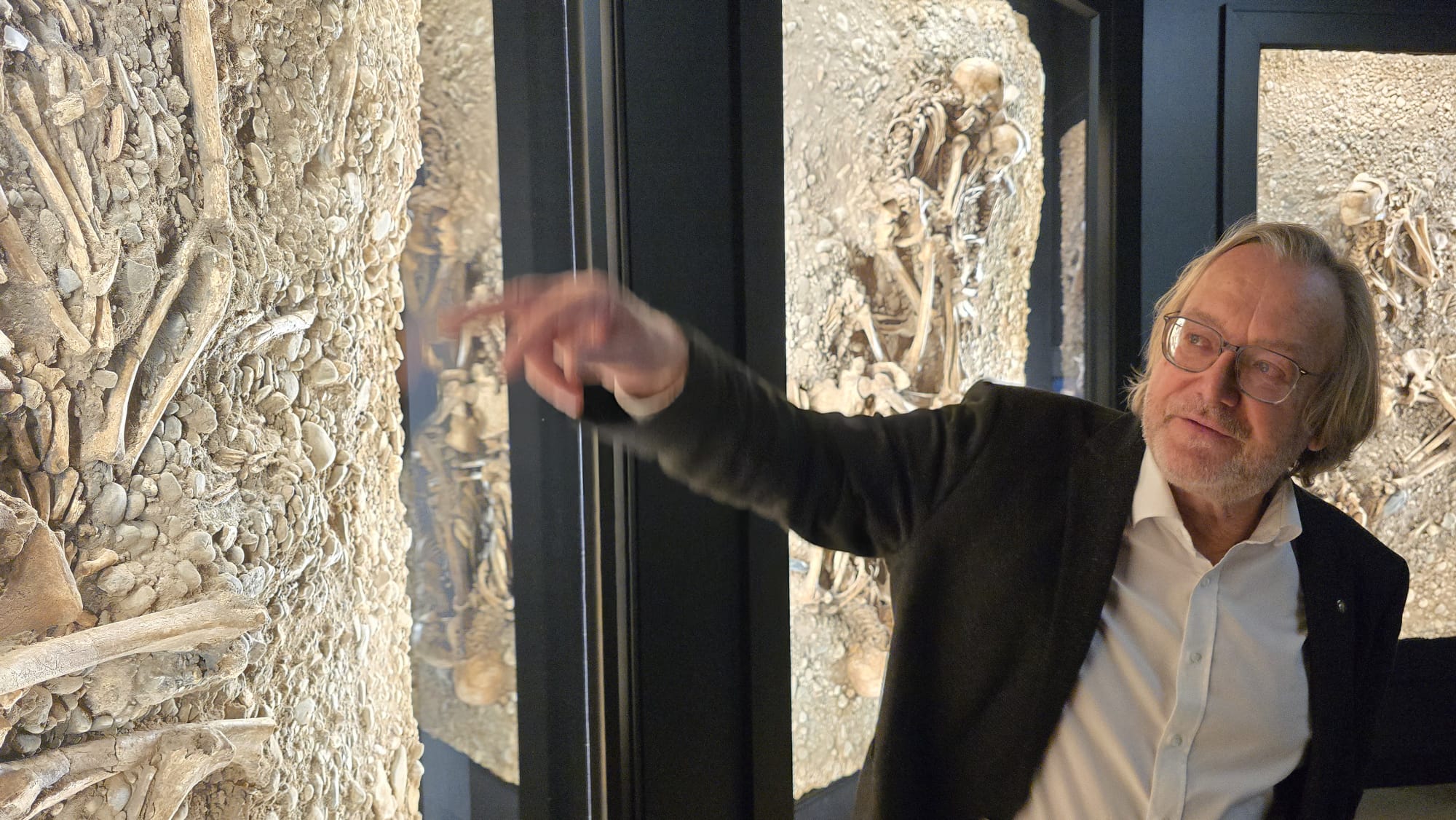 Bronzerausch-Landesmuseum-gestalten-Ausstellungsraum-neu