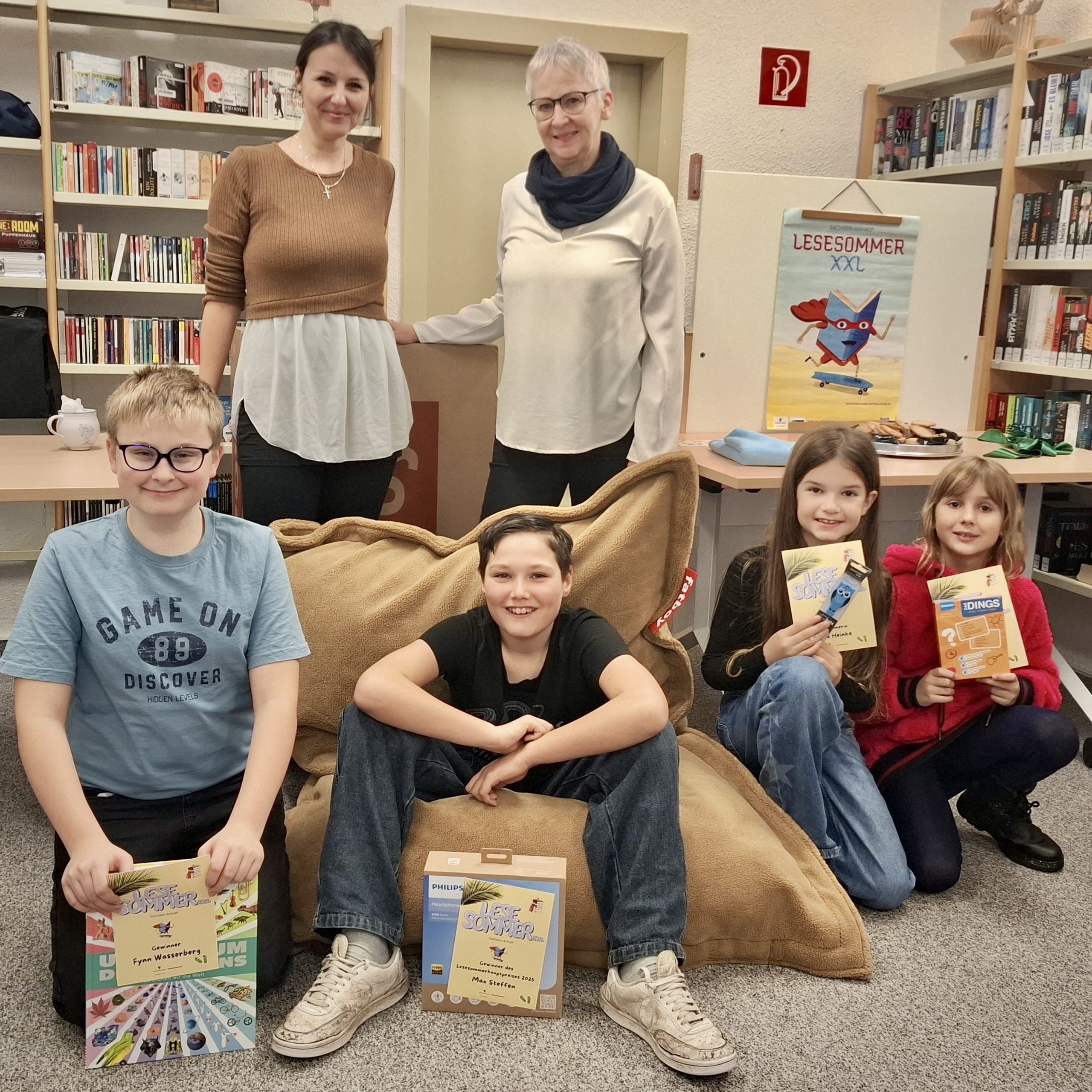 Lesesommer-XXL-2025-Rekordbeteiligung-und-strahlende-Gewinner-Hauptpreis-geht-nach-Gommern-auch-zwei-Leseratten-aus-Halle-ausgezeichnet