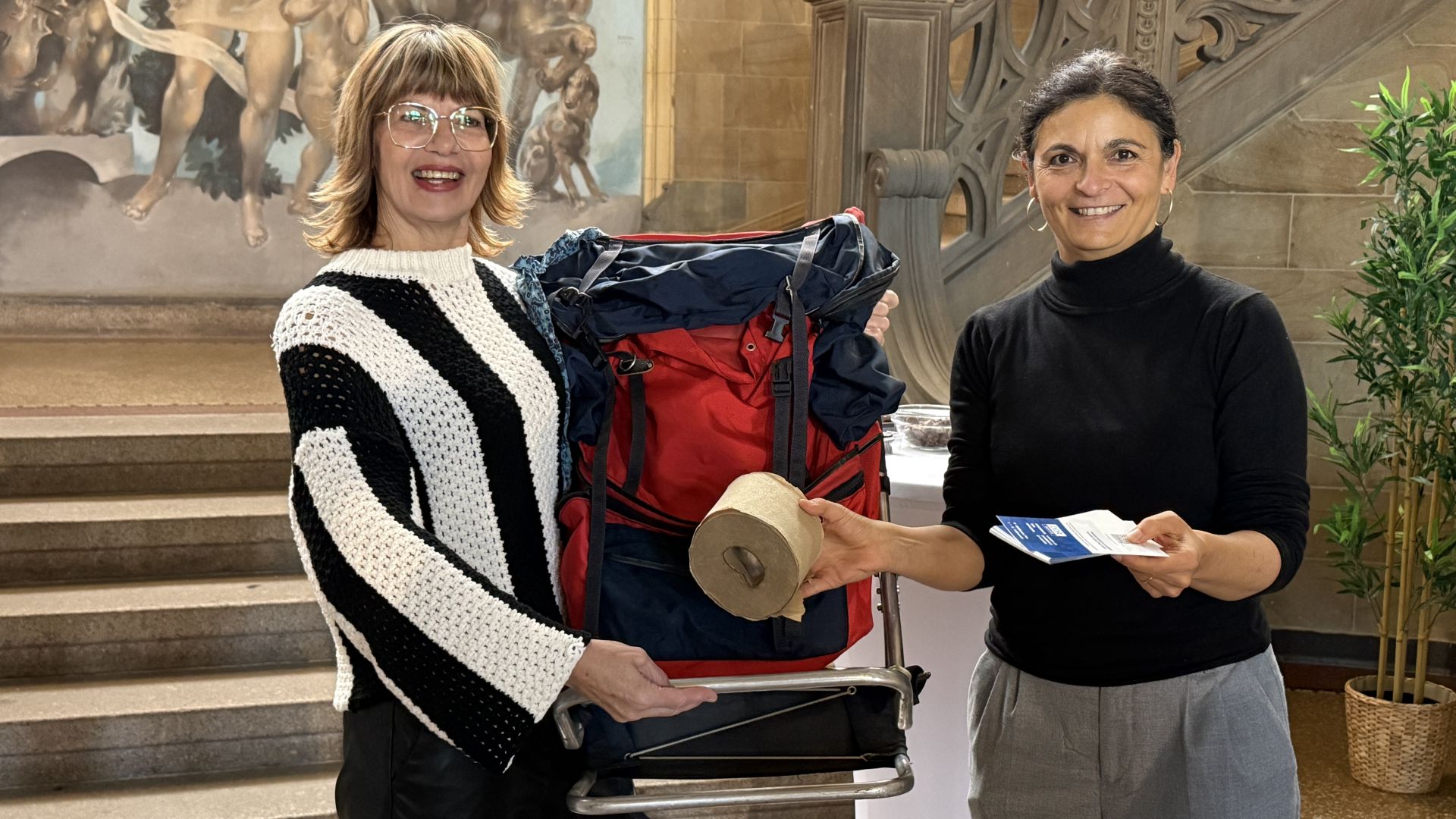 Landesverwaltungsamt-sammelt-f-r-DDR-Museum-in-Berlin-Dutzende-Exponate-auf-Dachb-den-und-in-Kellern-gefunden