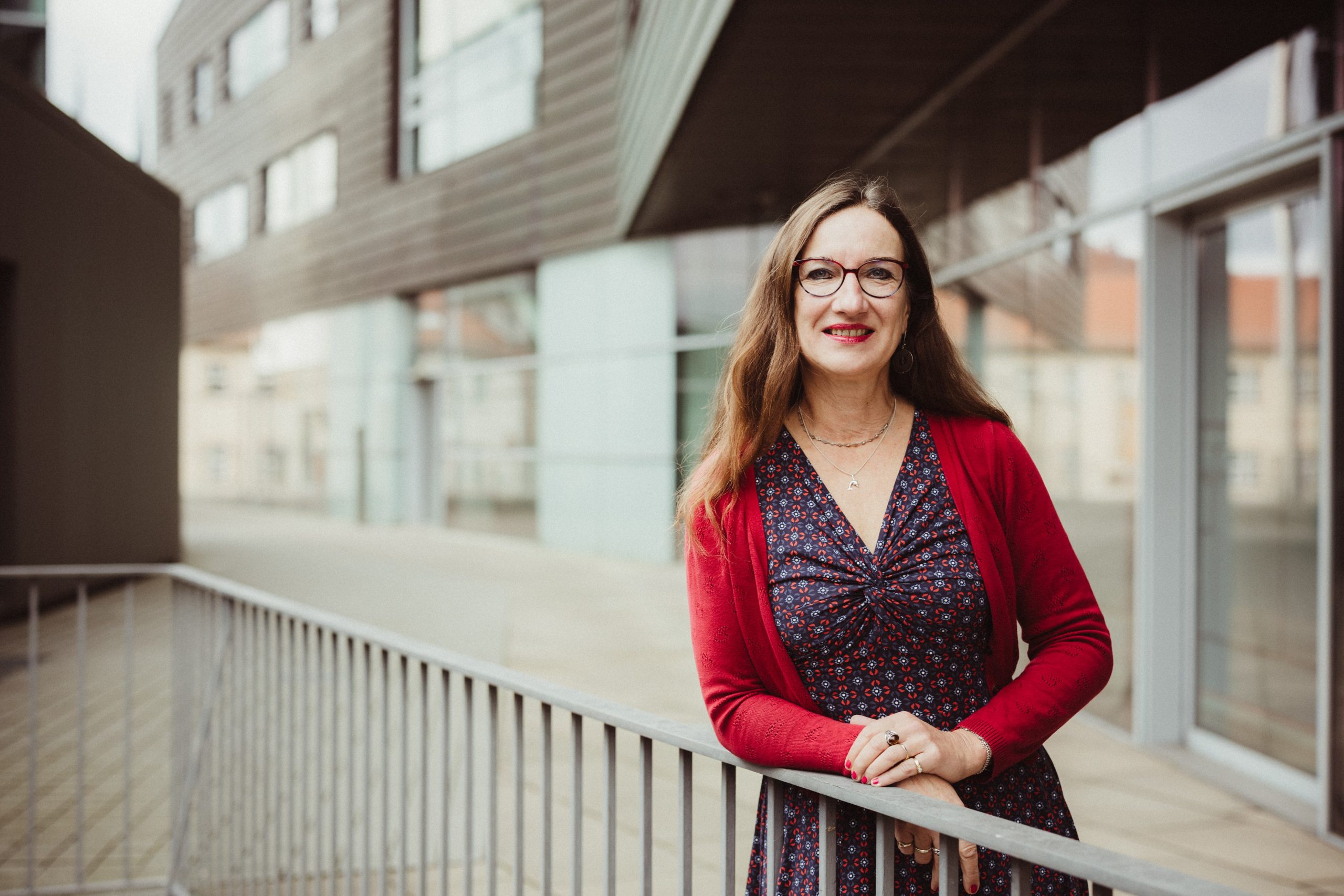 Buchpremiere-am-Donnerstag-im-Elisabeth-Krankenhaus-Wie-Familien-nach-einer-belastenden-Geburtserfahrung-Zusammenhalt-finden