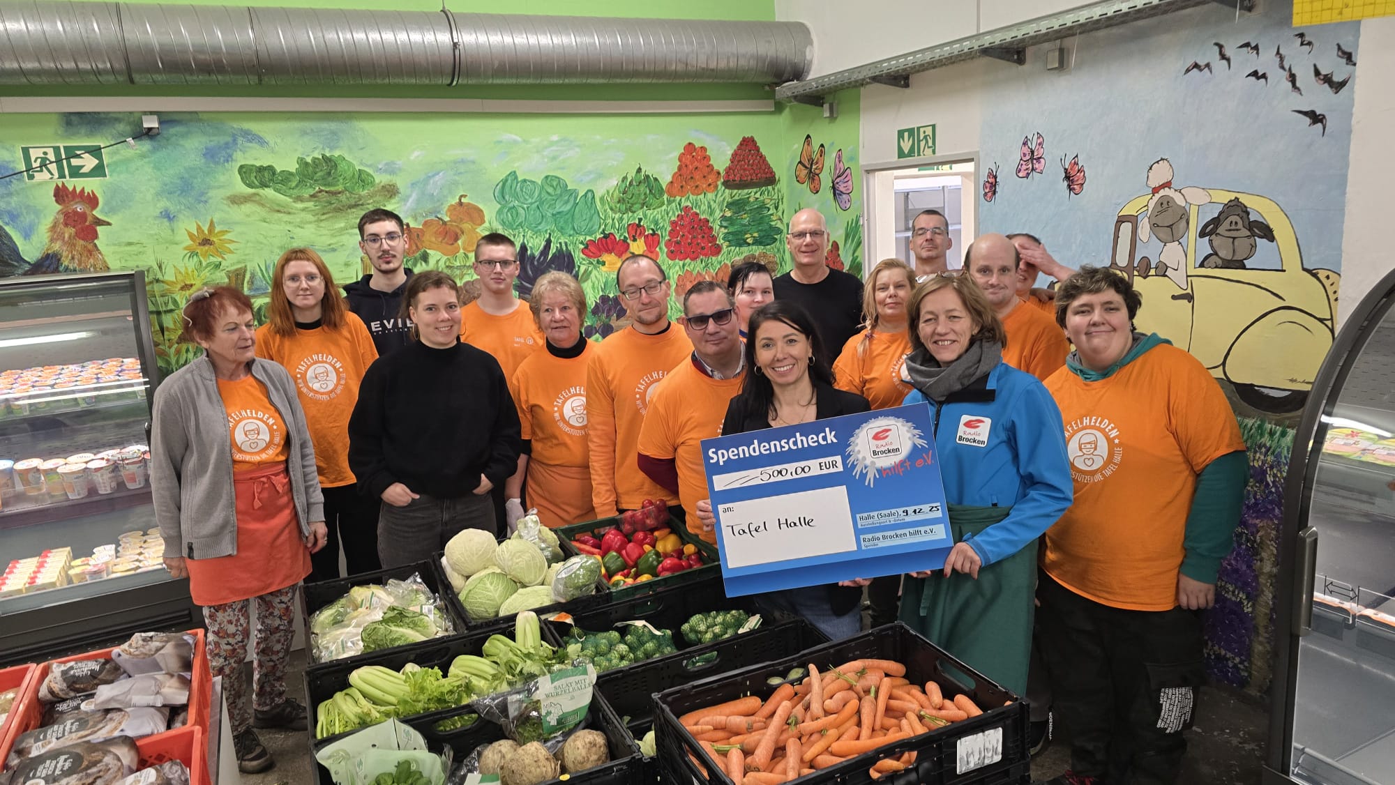 500-Euro-f-r-die-Tafel-Halle