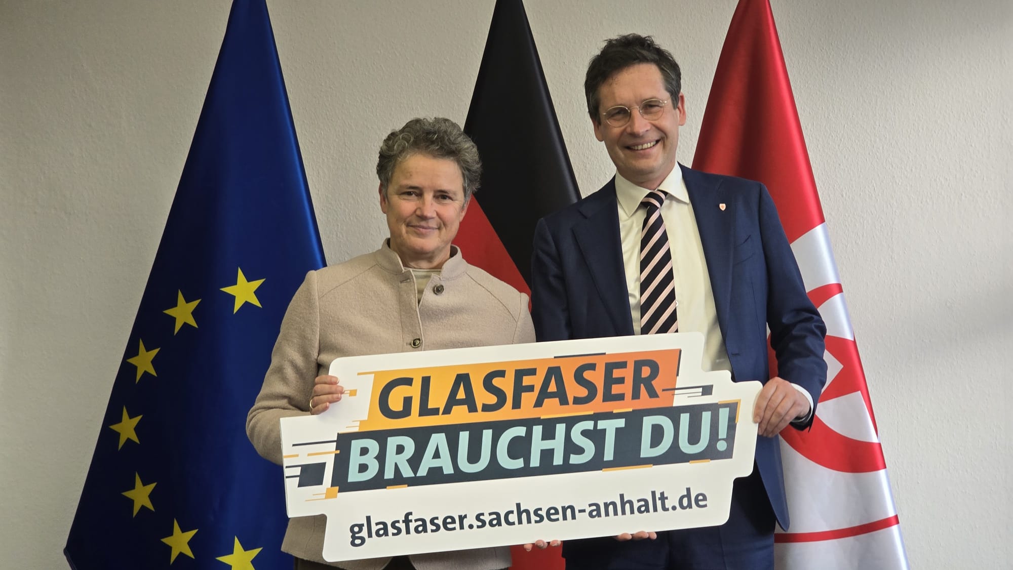 Fast-zwei-Millionen-Euro-F-rdermittel-f-r-Glasfaserausbau-in-Halle-Saale-Ziegelwiese-Kanena-und-Bruckdorf-im-Fokus