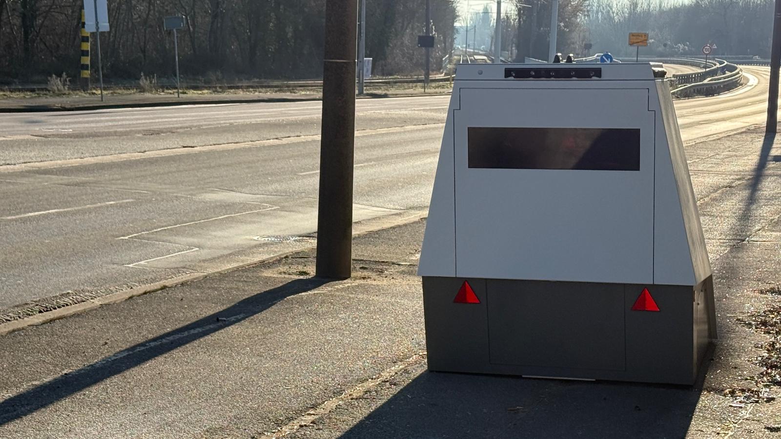 F-r-400-000-Euro-Halle-Saale-hat-zwei-neue-Blitzer-Anh-nger