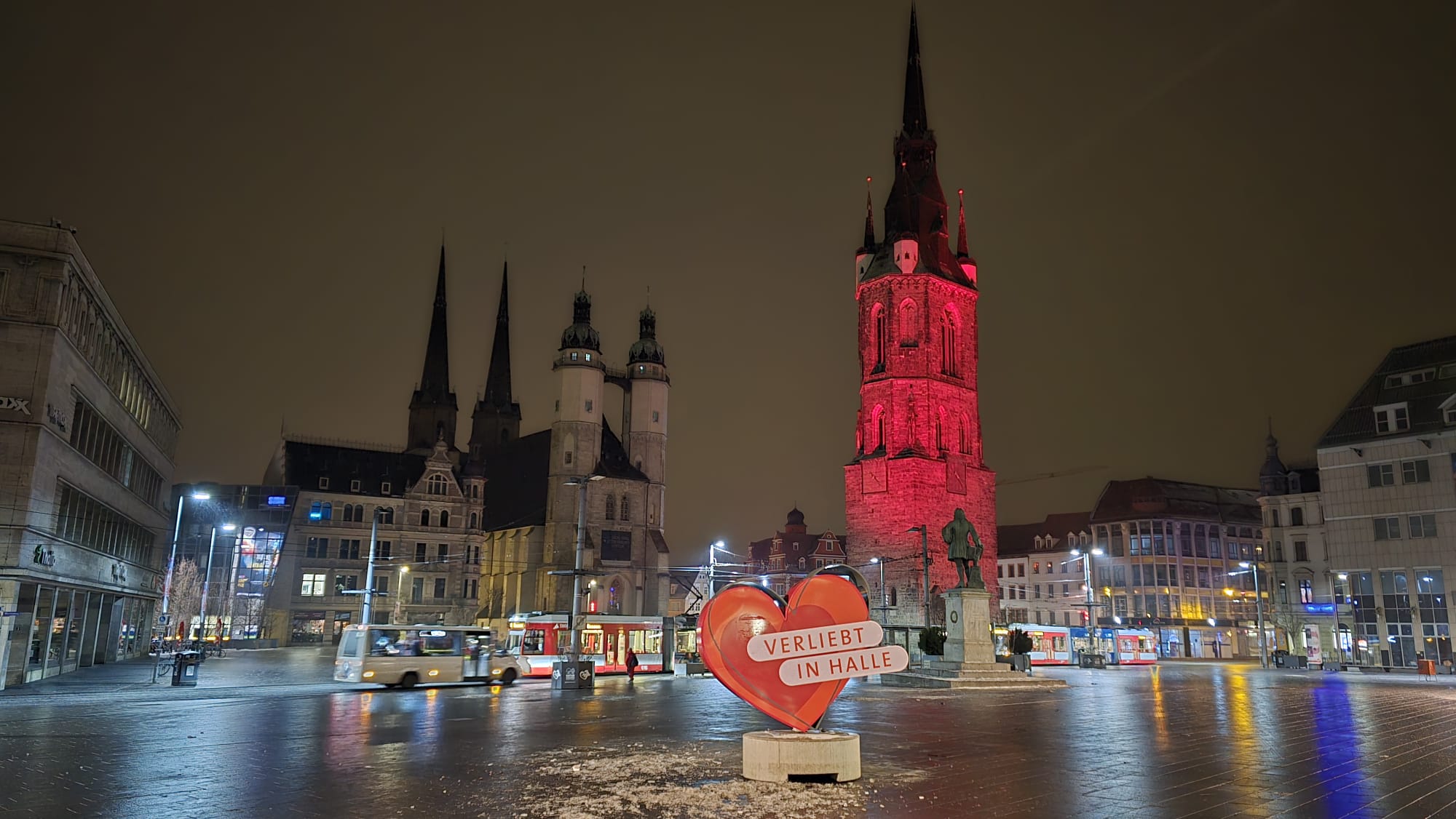 -Jetzt-ist-Lockdown-Sirenen-Alarm-in-Halle-Saale-war-technischer-Defekt